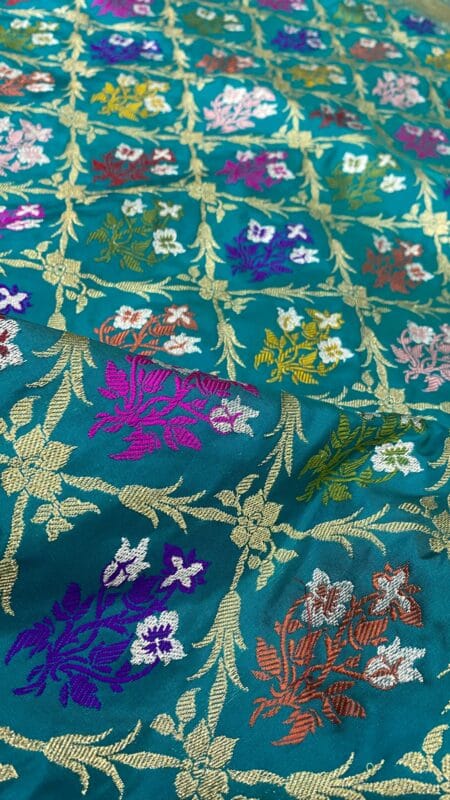 HANDWOVEN KATAAN SILK JANGLA BANARASI SAREE