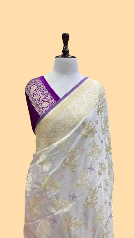 ‘WINGS WHITE'PURE KATAAN SILK HANDWOVEN JANGLA BANARASI SAREE
