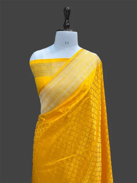 'TURMERIC' YELLOW PURE SATIN SILK BANARASI HANDWOVEN  SAREE