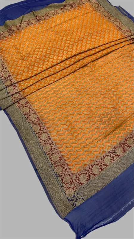 PURE KHADDO GEORGETTE HANDLOOM BANARASI HALF AND HALF DUPATTA