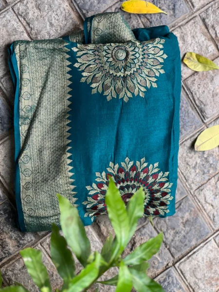 PURE BANARASI MOONGA SILK CHIKANKARI SAREE