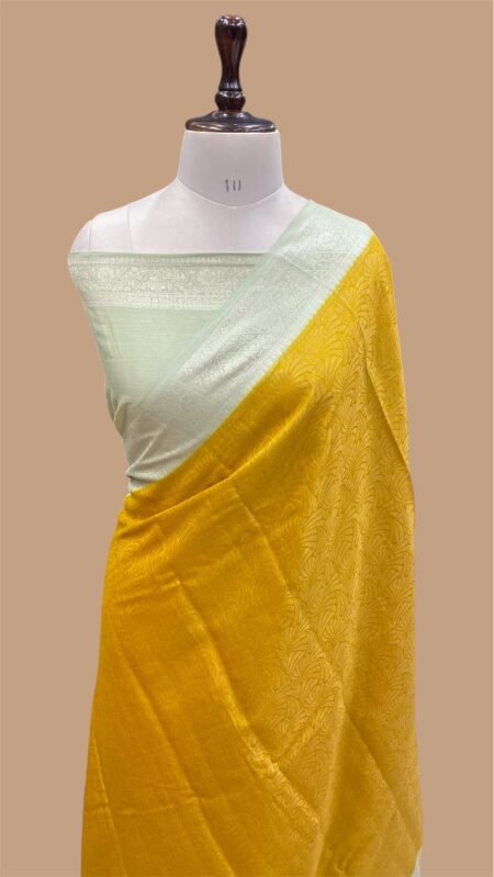 Pure moonga silk handloom banarasi saree
