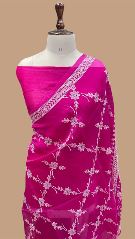 Pure kora handloom chikankaari banarasi saree