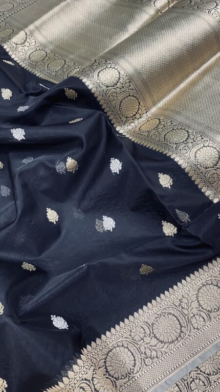 Pure kora handloom banarasi kadhua saree